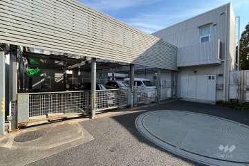 敷地内駐車場（屋外機械式）