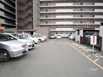 敷地内駐車場（平面）