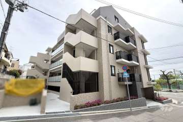 ワコーレ六甲高羽公園の外観（北西側から）