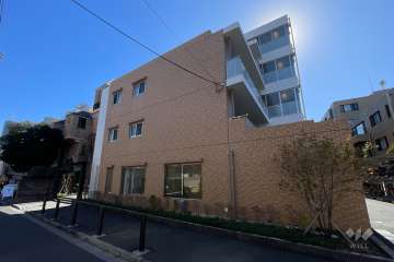 ハーモニーレジデンス新宿四谷の外観（北西側から）