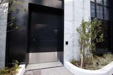 駐輪場の出入口