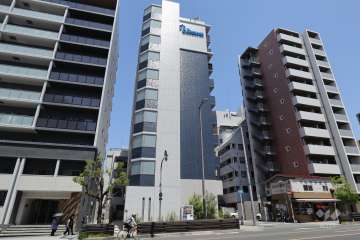 プレサンスTHE天王寺逢坂トゥルーの外観（南西側から）