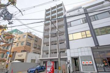 ファーストフィオーレ梅田イーストの外観（南西側から）