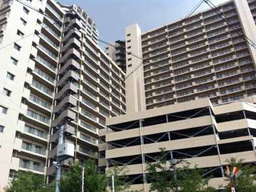 城東中央アインスの外観