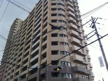 城東中央アインスの外観