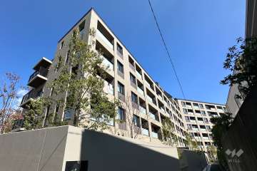 プラウドシティ小竹向原 フロントコートの外観（南西側から）