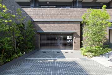 駐車場出入口（リングシャッター付き）