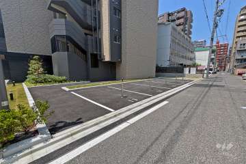 敷地内駐車場(屋外平面式)