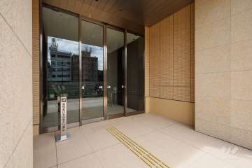 エントランス(1階)