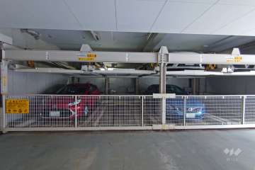 敷地内駐車場（屋内機械式）