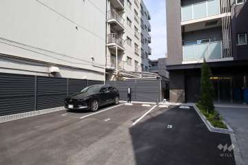 敷地内駐車場（屋外平面式）