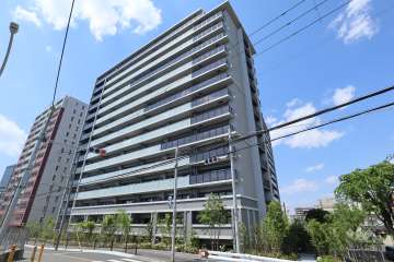 ローレルコート大阪城公園の外観（南東側から）