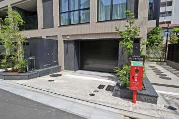 駐車場の出入り口