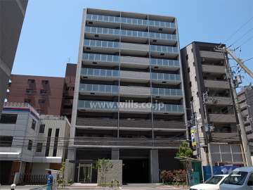 ディオ江坂の外観（東側から）