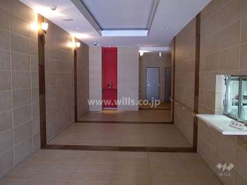 エントランスホール