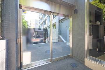 駐輪場の出入り口