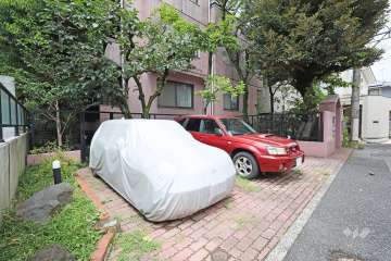 敷地内駐車場（屋外平面式）