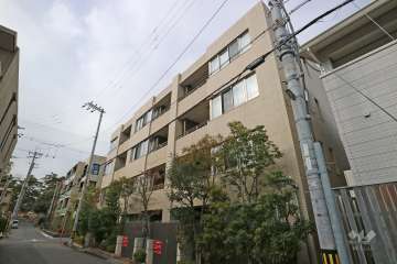 パークホームズ夙川ザレジデンスの外観（南東側から）