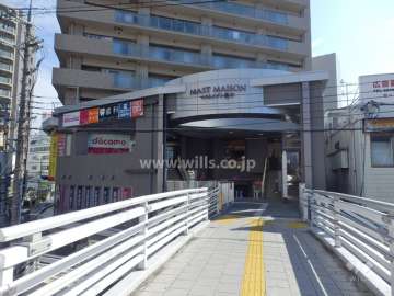 阪急「豊中」駅から続く陸橋