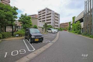 敷地内駐車場（屋外駐車場）