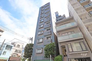 クレド用賀の外観(北側から)
