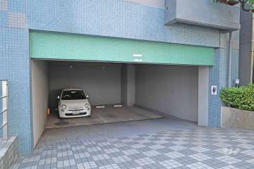 敷地内駐車場（屋内平面式）
