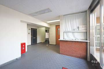 エントランスホール