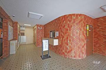 エントランスホール