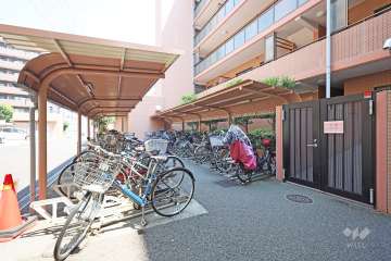 駐輪場（屋根付き）