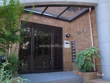 エントランス（オートロック付き）