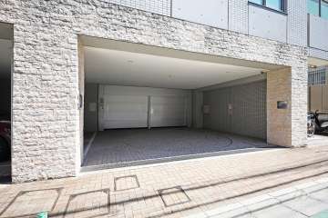 駐車場の出入口