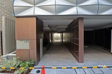 エントランスアプローチ