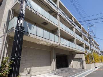 アーバネックス緑地公園クラッシィの外観(南西側から)