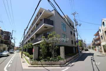 ブランズ甲子園の外観（北東側から）