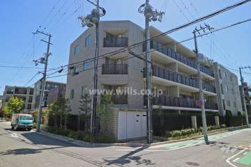 ブランズ甲子園の外観（北西側から）