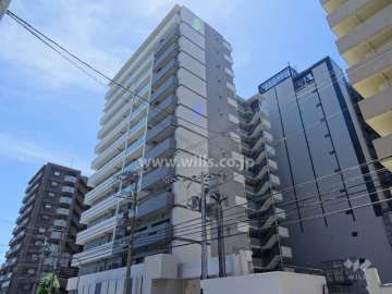 ローレルコート江坂の外観（北東側から）