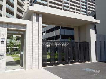 敷地南側のサブ・エントランス