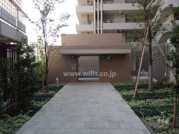 敷地北東側にあるサブエントランス