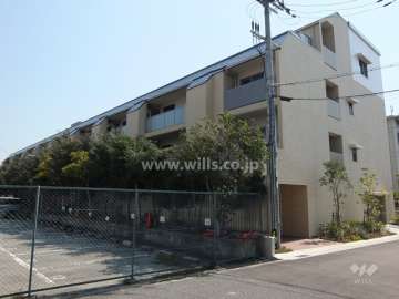 ジオ芦屋東山町の外観（北西側から）