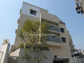 ジオ芦屋東山町の外観（東側から）