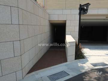 駐輪場出入り口