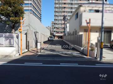 敷地出入り口