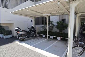 バイク置場