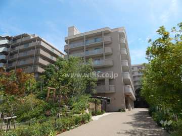 リバーガーデン伊丹高台の外観（北側から）