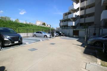 敷地内駐車場（屋外機械式）