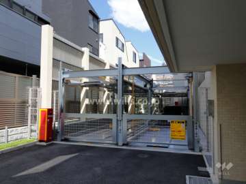 敷地内駐車場（屋外機械式）