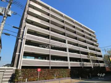 ライオンズ西宮北口室川町の外観（南西側から）