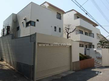 「芦屋東山町グリーンハイツ」の外観（北東側から）