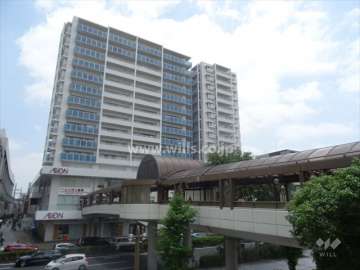 ブランズ川西の外観（北西側から）