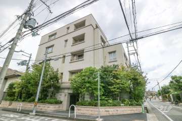 グランドメゾン芦屋船戸町の外観（東側から）